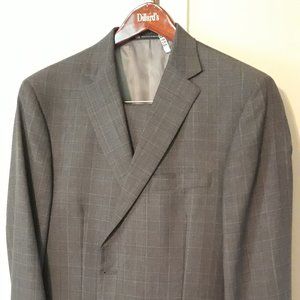 Hart Schaffner & Marx Suit Gray 46R LIKE NEW